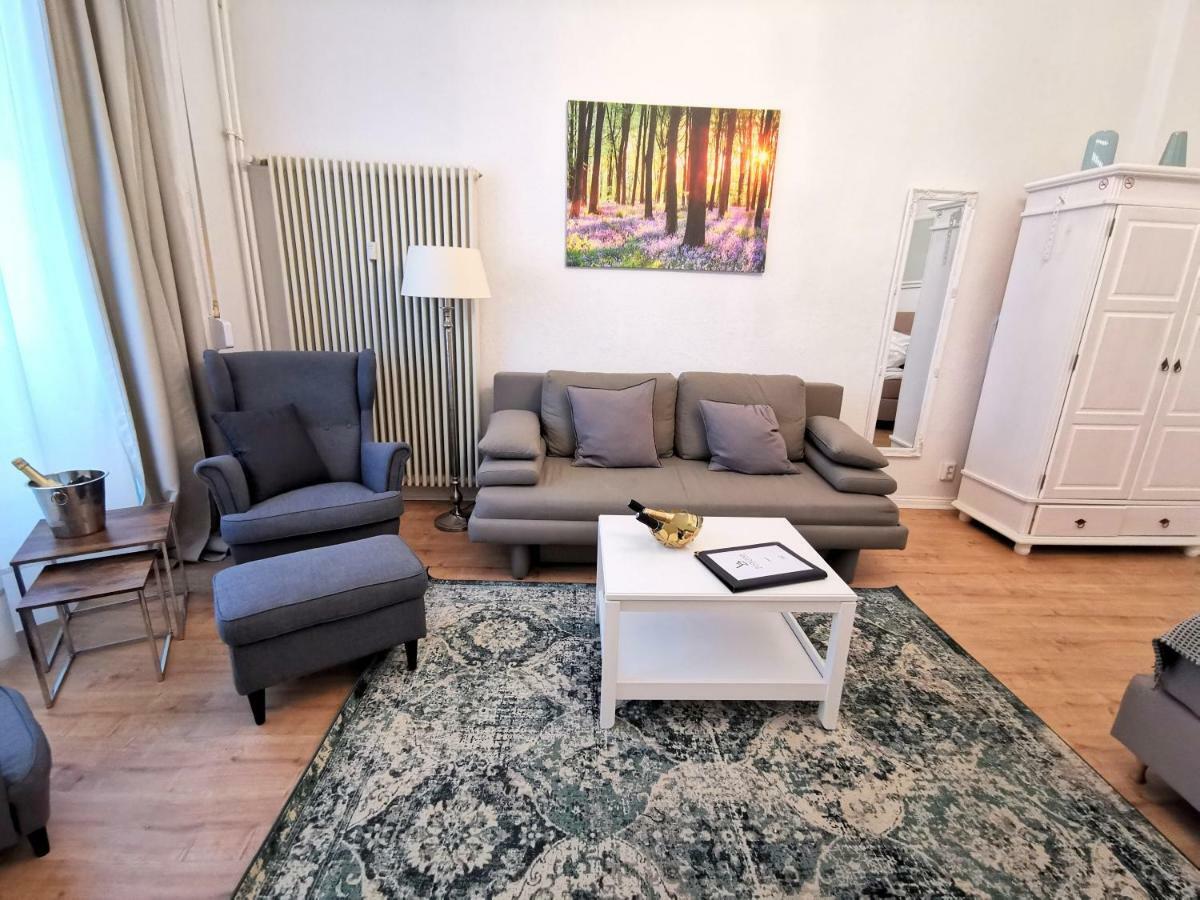 Kvh By Rockchair Apartments L Superhost Status L Boxspringbett Am Schloss Charlottenburg Welcomes You! เบอร์ลิน ภายนอก รูปภาพ