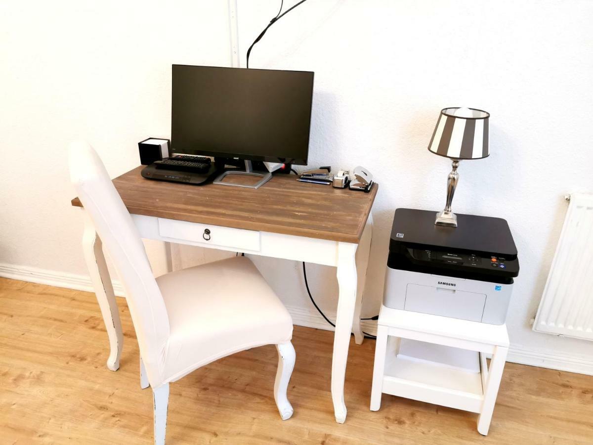Kvh By Rockchair Apartments L Superhost Status L Boxspringbett Am Schloss Charlottenburg Welcomes You! เบอร์ลิน ภายนอก รูปภาพ